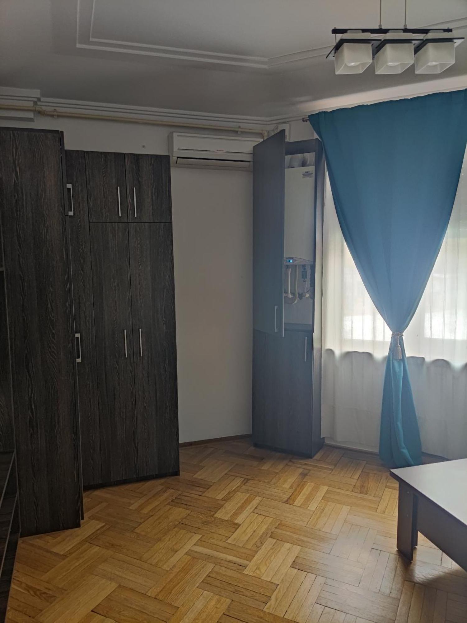 Christie'S Central Apartment Bucarest Esterno foto